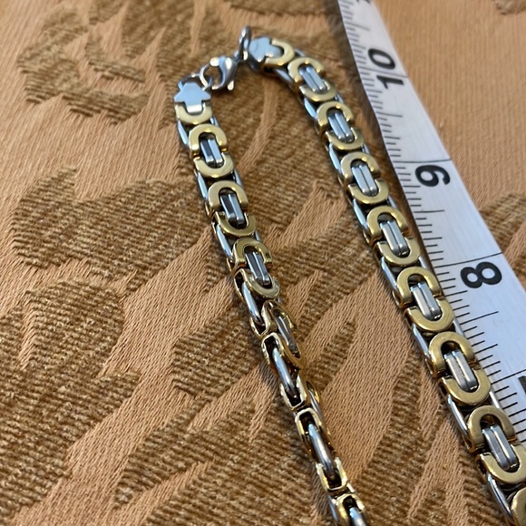 Used necklace - Picture 11 of 11